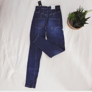 GUESS Jeanologia Retro High Rise Bootie Yoke Blue Jeans NWT